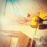 Les Atypiques De Nico Bush - Parking Securise Velos Pensionat