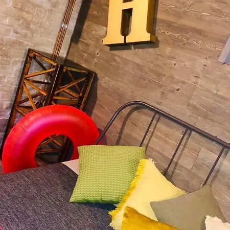 بيت ضيافة Les Atypiques De Nico Bush - Parking Securise Velos *