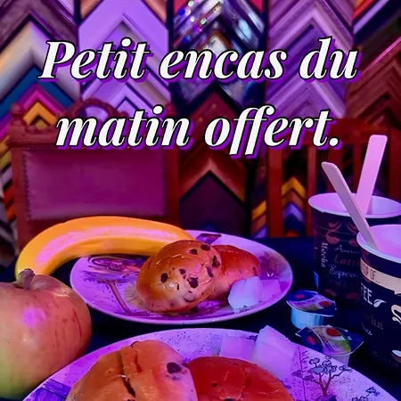 Les Atypiques De Nico Bush - Parking Securise Velos بيت ضيافة تورناي