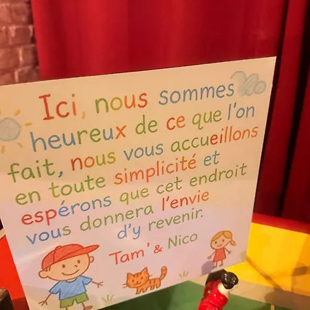 Les Atypiques De Nico Bush - Parking Sécurisé Vélos Affittacamere