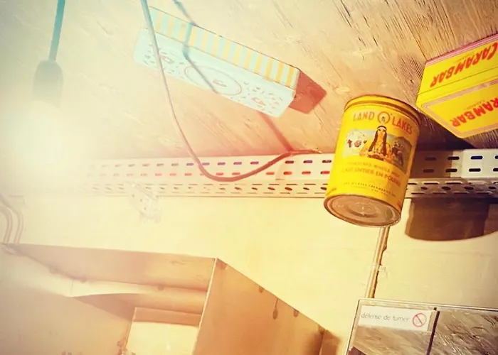 Les Atypiques De Nico Bush - Parking Sécurisé Vélos Affittacamere