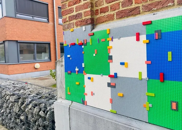 Les Atypiques De Nico Bush - Parking Sécurisé Vélos *